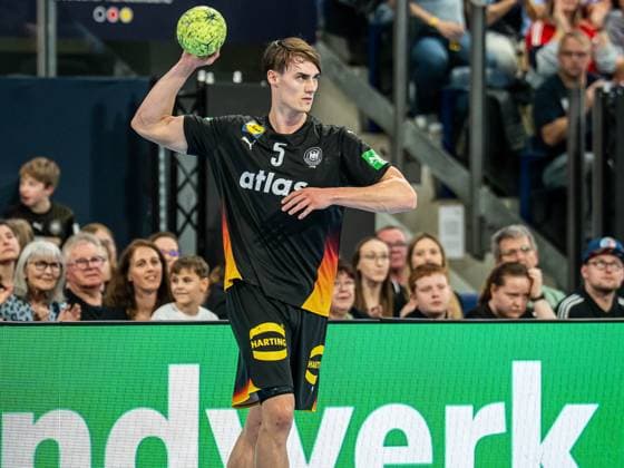 Miro Schluroff Germany, 05 on the ball, Germany vs Iceland, handball, international match, men, season 2025 2026, 30 10 2025, Germany vs Iceland, handball, international match, men, season 2025 2026, 30 10 2025 Nuremberg Copyright: xEibner-Pressefoto MichaelxSchmidx EP_MST