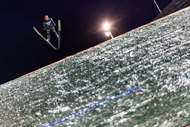 30.10.2025, GER, Skispringen, Maenner Frauen Junioren, Saison 2025 2026, Deutsche Meisterschaft + Deutschland Pokal Felix Hoffmann (SWV Goldlauter BPOL TSV) 98559 Oberhof Sportanlage Lotto Thueringen Thüringen Deutschland *** 30 10 2025, GER, Ski Jumping, Men Women Juniors, Season 2025 2026, German Championship Germany Cup Felix Hoffmann SWV Goldlauter BPOL TSV 98559 Oberhof Sportanlage Lotto Thueringen Thüringen Germany