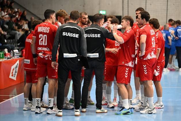 MURI BEI BERN, SWITZERLAND OCTOBER 30 Team Switzerland during the Handball international friendly Switzerland Croatia on October 30, 2025 in Muri bei Bern, Switzerland Muri bei Bern The Mobiliar Arena Bern Switzerland Copyright: xJustPictures.ch ManuelxWinterbergerx jp-en-EuSpIm-MWI_4705