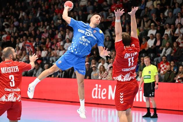 MURI BEI BERN, SWITZERLAND OCTOBER 30 Leon Ljevar of Croatia in action during the Handball international friendly Switzerland Croatia on October 30, 2025 in Muri bei Bern, Switzerland Muri bei Bern The Mobiliar Arena Bern Switzerland Copyright: xJustPictures.ch ManuelxWinterbergerx jp-en-EuSpIm-MWI_4747