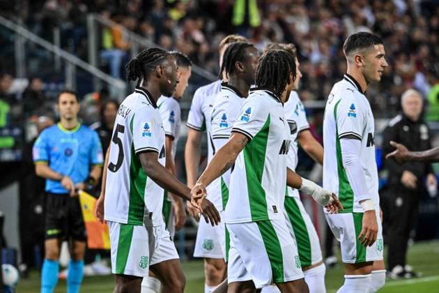 Armand Lauriente of US Sassuolo, Esultanza, Joy, Celebration After scoring goal, during Cagliari Calcio vs US Sassuolo, Italian soccer Serie A match in Cagliari, Italy, October 30 2025  Copyright: xLuigixCanu IPAxSportx xipa-agency.netx xx IPA_67284704 IPA_Agency_IPA67284704