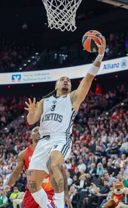 Carsen Edwards Virtus Bologna, 03 , GER, FC Bayern Basketball vs Virtus Bologna, Basketball, Euroleague, Matchday 8, Season 2025 2026, 30 10 2025, GER, FC Bayern Basketball vs Virtus Bologna, Basketball, Euroleague, Matchday 8, Season 2025 2026, 30 10 2025 Munich Copyright: xEibner-Pressefoto JennixMaulx EP_JML
