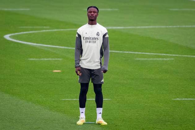 Real Madrid Training Session Eduardo Camavinga of Real Madrid is seen training during the Training Session ahead of their LaLiga EA Sports match against Valencia CF at Ciudad Real Madrid on October 31, 2025 in Madrid, Spain. Valdebebas Ciudad Real Madrid Madrid Spain Copyright: xAlbertoxGardinx AGardin_20251031_Foot_Liga_ReaMad_PC_0162