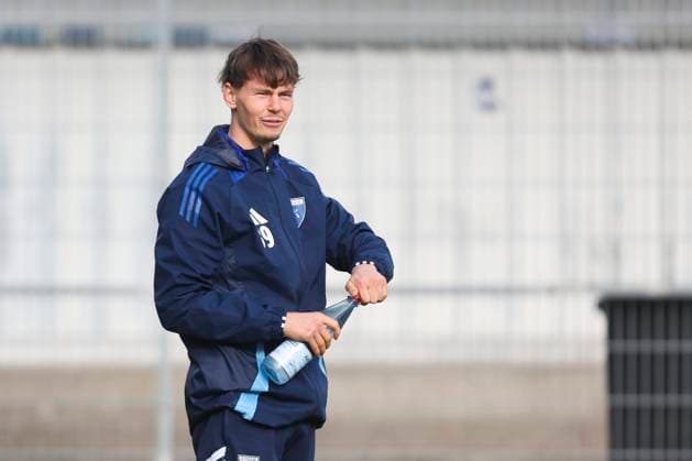 31 10 2025, Football, Men, Regionalliga Nord, Training, BSV Kickers Emden Nick Stepantsev blue 39 BSV Kickers Emden Emden Ostfriesland Stadion Niedersachsen Germany