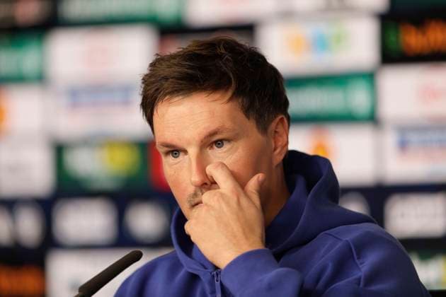 Photo Coach Merlin Polzin HSV Soccer 1 League , on Fri 31 10 25 Press conference at Hamburger SV