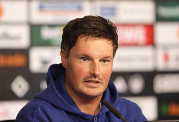 Photo Coach Merlin Polzin HSV Soccer 1 League , on Fri 31 10 25 Press conference at Hamburger SV