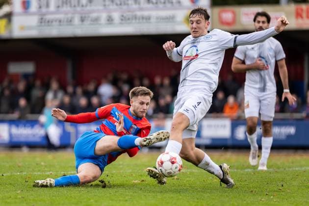 Soccer I Men I Season 2025 2026 I Regionalliga Nord I 17 Matchday I SV Drochtersen Assel SSV Jeddeloh l I 31 10 2025 Jannes Wulff 5, SV Drochtersen Assel , Philip Gramberg 4, SSV Jeddeloh II Drochtersen Kehdinger Stadion Niedersachsen Germany Copyright: xLobeca JörgxStruwex