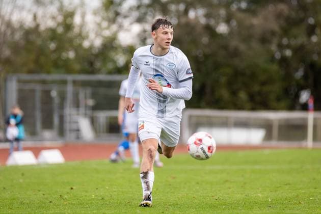 Soccer I Men I Season 2025 2026 I Regionalliga Nord I 17 Matchday I SV Drochtersen Assel SSV Jeddeloh l I 31 10 2025 Philip Gramberg 4, SSV Jeddeloh II Drochtersen Kehdinger Stadion Niedersachsen Germany Copyright: xLobeca JörgxStruwex