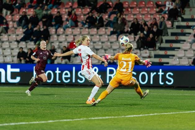 31 10 25, Women, Soccer, 1 BL, Season 2025 2026, 1 FC Köln 1 FC Nürnberg, Matchday 8 Goal by Pauline Bremer 11 1 FC Köln to 1 0, Shot Köln Franz Kremer Stadion NRW Germany