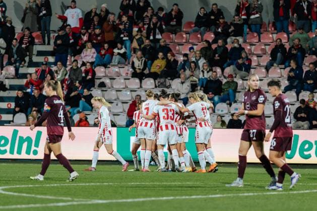 31 10 25, Women, Soccer, 1 BL, Season 2025 2026, 1 FC Köln 1 FC Nürnberg, Matchday 8 Celebration over the 2 0 by Martyna Wiankowska 26 1 FC Köln Köln Franz Kremer Stadion NRW Germany