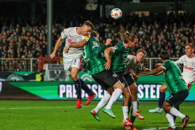 31 10 2025, 2 Bundesliga, Matchday 11, Preußen Münster Holstein Kiel, Carl Johansson Holstein Kiel Münster Preußen Stadion NRW Germany xRHR PHOTO DEx Copyright: RHR-FOTOx RHR-FOTO DE