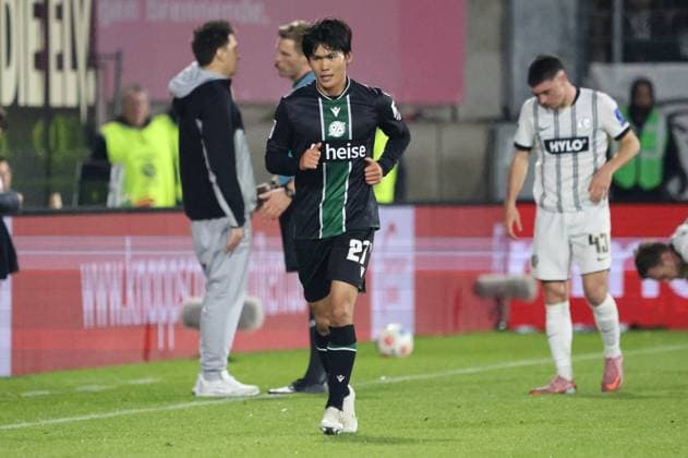 31 10 2025, Football, Men, 2 Bundesliga, Season 2025 2026, SV 07 Elversberg Hannover 96, Hayate Matsuda Hannover 96 Elversberg Ursapharm Arena an der Kaiserlinde Saarland Germany EN Copyright: xSebastianxBachx
