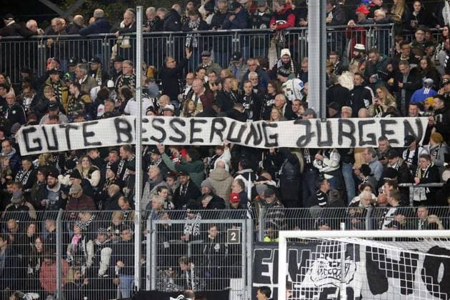 31 10 2025, xmohx, Soccer 2 Bundesliga, SV Elversberg Hannover 96 v l Fans Spectators Banner DFL DFB REGULATIONS PROHIBIT ANY USE OF PHOTOGRAPHS as IMAGE SEQUENCES and or QUASI VIDEO Elversberg