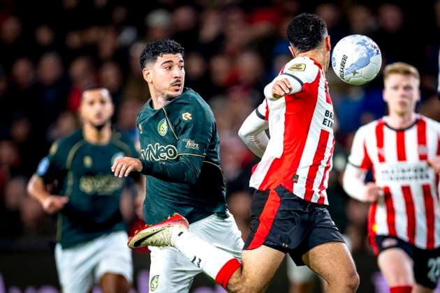 Fortuna Sittard midfielder Dimitrios Limnios, PSV Eindhoven defender Sergino Dest during the match PSV Eindhoven vs Fortuna Sittard at the Philips stadium for the Dutch Vriendenloterij Eredivisie season 2025-2026 in EINDHOVEN, Netherlands on 31 oktober 2025, (photo by Marcel van Dorst EYE4images DeFodi Images) Fortuna Sittard midfielder Dimitrios Limnios, PSV Eindhoven defender Sergino Dest during the match PSV Eindhoven vs Fortuna Sittard at the Philips stadium for the Dutch Vriendenloterij Eredivisie season 2025 2026 in EINDHOVEN, Netherlands on 31 oktober 2025, photo by Marcel van Dorst EYE4images DeFodi Images