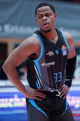 In the picture disappointment at Eric Washington Science City Jena, 33 31 10 2025, Basketball, Fitness First Wuerzburg Baskets vs Science City Jena, easyCredit BBL, Matchday 6, Germany, Wuerzburg, tectake Arena, Copyright: HMBxMedia xJulienxBecker