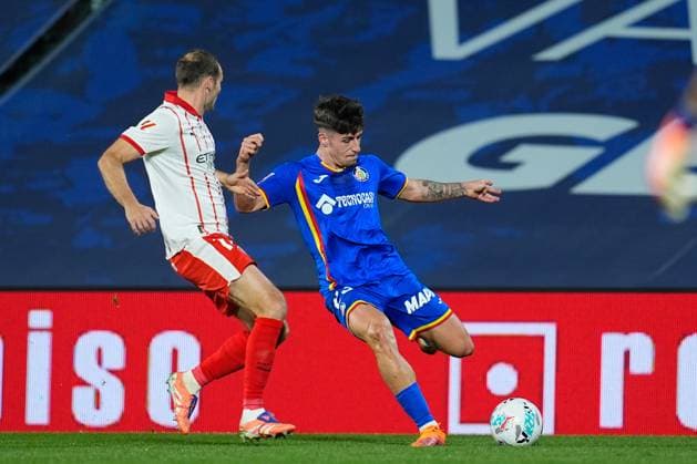 October 31, 2025, Getafe, Madrid, Spain: Adrian Liso of Getafe CF in action during the Spanish League, LaLiga EA Sports, football match played between Getafe CF and Girona FC at Coliseum de Getafe stadium on October 31, 2025, in Getafe, Spain. Getafe Spain - ZUMAa181 20251031_zaa_a181_110 Copyright: xDennisxAgyemanx