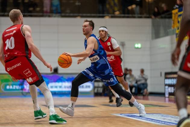 Germany 2 Barmer Basketball Bundesliga Pro A 2025 26, 6 Matchday SBB Baskets Wolmirstedt vs Phoenix Hagen Wolfgang Lakenmacher Halle Magdeburg Bjarne Kraushaar Phoenix Hagen, 4 Copyright: xTomxLauruschkatx