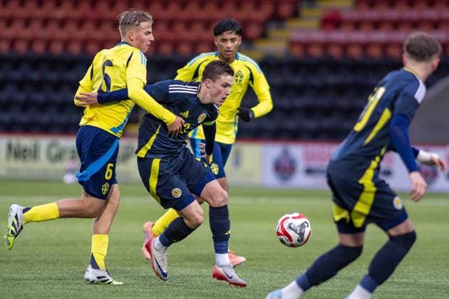 Scotland v Sweden U17, U 17 European Championships 31 10 2025. Group 3 Oliver Goodbrand of Scotland national team, Nationalteam holds of Oliver Mansson of Sweden during the UEFA U17 s Euro Championship. Scotland vs Sweden, Albert Bartlett Stadium, Airdrie, Scotland Airdrie Albert Bartlett Stadium North Lanarkshire Scotland Editorial use only , Copyright: xColinxPoultneyx PSI-23146-0034