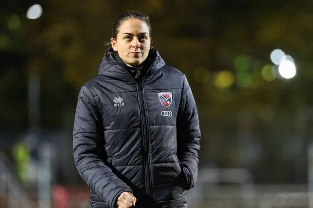 3 Liga FC Viktoria Köln FC Ingolstadt 04 Head coach Sabrina Wittmann FCI walks across the pitch 3 Liga FC Ingolstadt 04 Season 2025 2026 FC Viktoria Köln