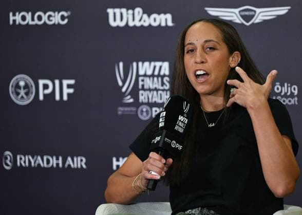 WTA, Tennis Damen Finals 2025 - press conference, PK, Pressekonferenz RIYADH, SAUDI ARABIA OCTOBER 31: Madison Keys of the United States speaks to the media during a press conference on Media Day ahead of the WTA Finals Riyadh at King Saud University Indoor Arena in Riyadh, Saudi Arabia, October 31, 2025. Riyadh Saudi Arabia  Copyright: xArturxWidakx originalFilename:widak-wtafinal251031_npvMI.jpg