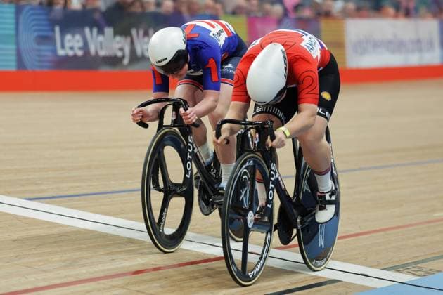 2025 London 3 Day Picture by Alex Whitehead SWpix.com - 31 10 2025 - Track cycling, Rad, Radsport, Bahnrad, Bahn - 2025 London 3 Day - Lee Valley VeloPark, London, England - Sprint Finals Women - Emma FINUCANE & Sophie CAPEWELL of Great Britain London Cycling England Copyright: x xSWpix.comx(t axPhotographyxHubxLtd)xAlexxWhitehead SWpix.comx SWP-3152-0045