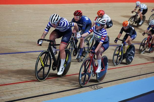 2025 London 3 Day Picture by Alex Whitehead SWpix.com - 31 10 2025 - Track cycling, Rad, Radsport, Bahnrad, Bahn - 2025 London 3 Day - Lee Valley VeloPark, London, England - Madison Women™s London Cycling England Copyright: x xSWpix.comx(t axPhotographyxHubxLtd)xAlexxWhitehead SWpix.comx SWP-3152-0061