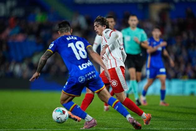October 31, 2025, Getafe, Madrid, Spain: Bryan Gil of Girona FC in action during the Spanish League, LaLiga EA Sports, football match played between Getafe CF and Girona FC at Coliseum de Getafe stadium on October 31, 2025, in Getafe, Spain. Getafe Spain - ZUMAa181 20251031_zaa_a181_179 Copyright: xDennisxAgyemanx