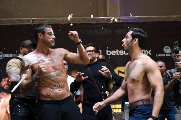 Official face-off of the athletes at the Fight Music Show in Sao Paulo. Sao Paulo (SP), 10 31 2025 - Face-off Fight Music Show - General brawl between athletes Victor Ruiz and Diego Grossi during the official face-off of the athletes of the Fight Music Show, the largest influencer fighting event in Latin America, the event takes place at the Municipal Market in the central region of the city of Sao Paulo, this Friday, October 31, 2025. (Foto: Leco Viana Thenews2 imago images) SPO  Copyright: xLecoxVianax