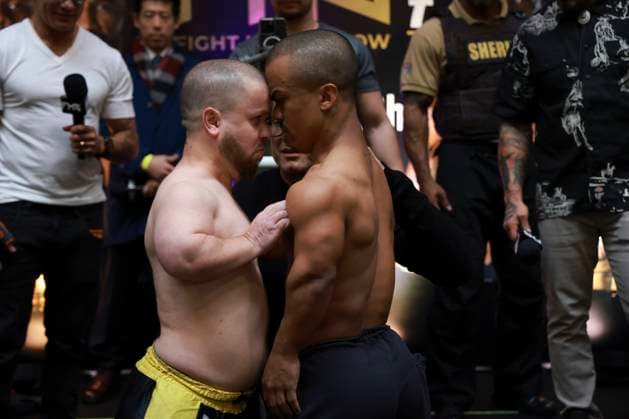 Official face-off of the athletes at the Fight Music Show in Sao Paulo. Sao Paulo (SP), 10 31 2025 - Face-off Fight Music Show - Hollywood and Disgrasapo athletes during the weigh-in and official face-off of the Fight Music Show athletes, the largest influencer fighting event in Latin America. The event takes place at the Municipal Market in the central region of the city of Sao Paulo, this Friday, October 31, 2025. (Foto: Leco Viana Thenews2 imago images) SPO  Copyright: xLecoxVianax