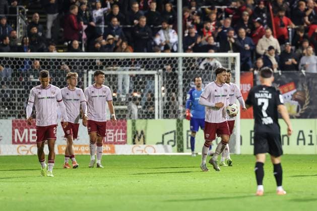3 Liga FC Viktoria Köln FC Ingolstadt 04 Goals conceded, hanging heads Dennis Kaygin 10, FCI Fredrik Carlsen 8, FCI Mads Borchers 9, FCI Max Plath 14 FCI Marcel Costly 22, FCI 3 Liga FC Ingolstadt 04 Season 2025 2026 FC Viktoria Köln