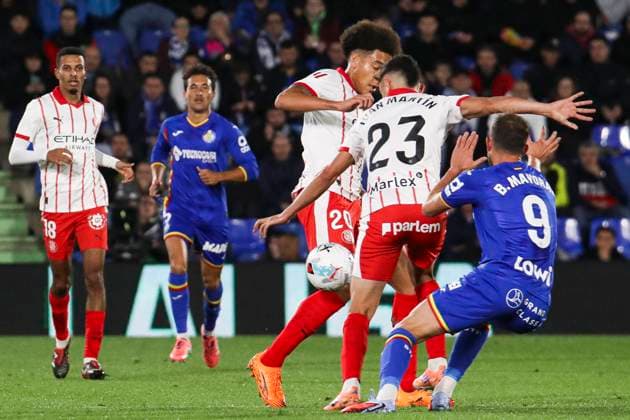 Spanish La Liga EA Sports soccer match Getafe vs Girona at Coliseum stadium in Getafe, Madrid, Spain. 31 October 2025 900 Cordon Press  900 CordonxPress LOF - Getafe vs Girona