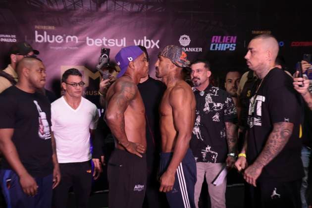 Official face-off of the athletes at the Fight Music Show in Sao Paulo. Sao Paulo (SP), 10 31 2025 - Face-off Fight Music Show - Athletes Esquiva Falcao and Binho de Jesus during the weigh-in and official face-off for the Fight Music Show, the largest influencer fighting event in Latin America. The event takes place at the Municipal Market in the central region of the city of Sao Paulo, this Friday, October 31, 2025. (Foto: Leco Viana Thenews2 imago images) SPO  Copyright: xLecoxVianax