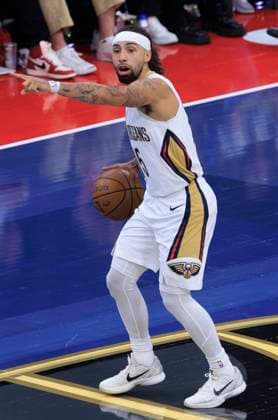 October 31, 2025, Inglewood, California, USA: Jose Alvarado 15 of the New Orleans Pelicans during the 2025-2026 Emirates Cup game against the Los Angeles Clippers on Friday October 31, 2025 at Intuit Dome in Inglewood, California. Clippers defeat Pelicans, 126-124. ARIANA RUIZ PI Inglewood USA - ZUMAp124 20251031_zaa_p124_035 Copyright: xArianaxRuizx