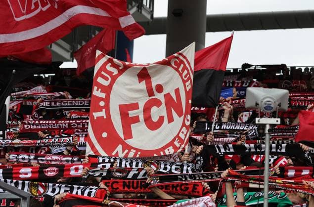 01 11 2025 Soccer Season 2025 2026 2 Soccer Bundesliga 11 Matchday 1 FC Nürnberg FCN Club Eintracht Braunschweig EBS BTSV Sportfoto Zink DaMa xdaxmax DFL regulations prohibit any use of photographs as image sequences and or quasi video only for editorial use Symbolbild Symbolfoto Feature Impression Doppelhalter 1 FCN