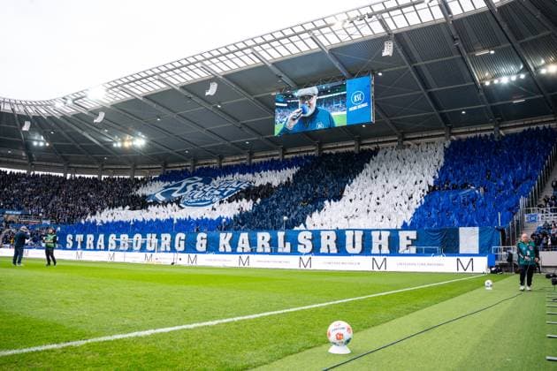 01 11 2025, Football, 2 Bundesliga, Season 2025 2026, Matchday 11, Karlsruher SC FC Schalke 04, Fan choreo Karlsruher SC, xRHR FOTO YYx Copyright: KROEGER RHR-FOTOx RHR-FOTO YY