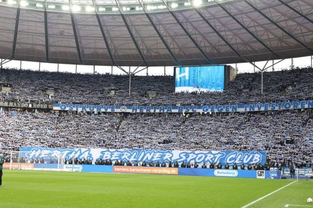 DEU, DFL, 2 FBL, Hertha BSC vs Dynamo Dresden, 01 11 2025, Berliner Olympiastadion, Berlin, DEU, DFL, 2 FBL, Hertha BSC vs Dynamo Dresden, im Bild Hertha BSC Fankurve DFL regulations prohibit any use of Photographs as image sequences and or quasi video nordphotoxGmbHx xEngler nph00076