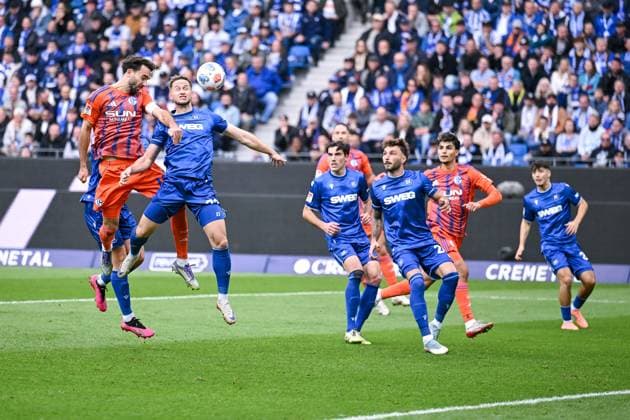 01 11 2025, Football, 2 Bundesliga, Season 2025 2026, Matchday 11, Karlsruher SC FC Schalke 04, Kenan Karaman FC Schalke 04 xRHR PHOTO YYx Copyright: KROEGER RHR-FOTOx RHR-FOTO YY