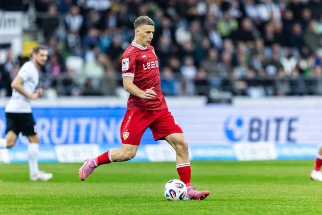 Football, Season 2025 2026, 3 Liga, Donaustadion Ulm, 13 Matchday, SSV Ulm 1846 Football VfB Stuttgart II, 01 11 2025 01 11 2025, Football, Season 2025 2026, 3 Liga, Donaustadion Ulm, 13 Matchday, SSV Ulm 1846 Football VfB Stuttgart II, cropped single image 47 Yannick Keitel VfB Stuttgart II photo Lucca Fundel Ulm Donaustadion Baden Württemberg Germany