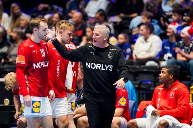 Handball, Golden League Denmark Netherlands Trondheim 20251101 Denmark s coach Nikolaj Jacobsen during the Golden League handball match between Denmark and the Netherlands at Trondheim Spektrum Photo Erik Flaaris Johansen NTB Trondheim Norway EDITORIAL USE ONLY RESTRICTED USE FOR BETTING COMPANIES  Copyright: xErikxFlaarisxJohansenx xNTBx