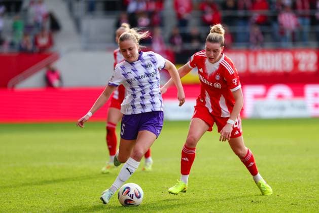 Paula Flach 5, SGS Essen and Alara Sehitler 14, FC Bayern Munich at the match between FC Bayern Munich v SGS Essen, Football, Women, Google Pixel Women Bundesliga, 2025 2026, 8 Matchday on 01 11 2025 in Munich, FC Bayern Campus DFL and DFB regulations prohibit any use of photographs as image sequences and or quasi video Bayern Germany
