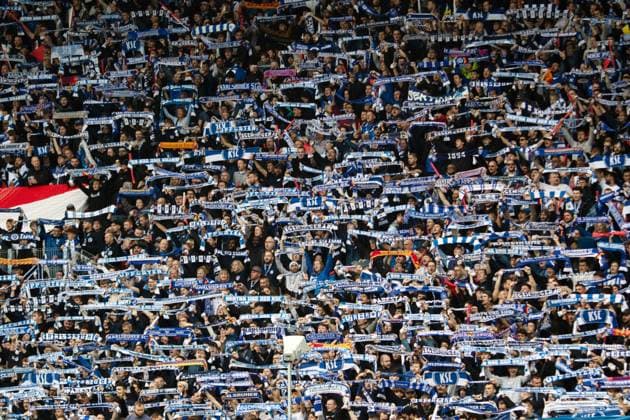 01 11 25 Karlsruher SC FC Schalke 04 Germany, Karlsruhe, 01 11 2025, Football, 2 Bundesliga, Season 2025 2026, Karlsruher SC FC Schalke 04 Karlsruher SC Fans