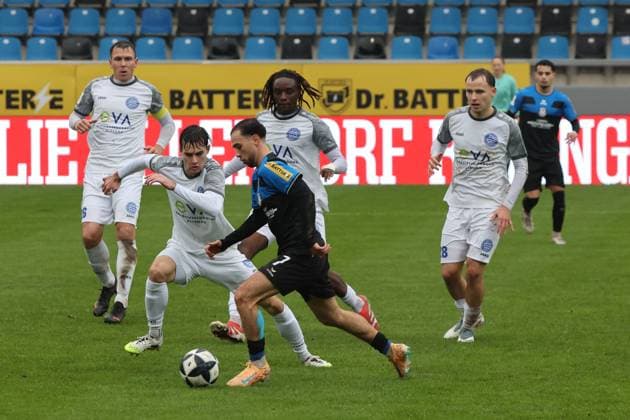 Birkan Celik FSV Frankfurt, No. 7 in attack , Regionalliga, FSV Frankfurt Bayern Alzenau, Soccer Regionalliga Südwest 25 26, 15 Matchday, Season 2025 2026, 01 11 2025, Frankfurt PSD Bank Arena Germany
