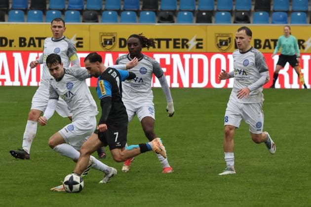 Birkan Celik FSV Frankfurt, No. 7 in attack , Regionalliga, FSV Frankfurt Bayern Alzenau, Soccer Regionalliga Südwest 25 26, 15 Matchday, Season 2025 2026, 01 11 2025, Frankfurt PSD Bank Arena Germany