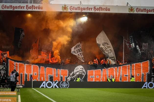 Choreo Choreography Choreography of the Frankfurt Fans, 1 FC Heidenheim 1846 vs Eintracht Frankfurt, Football, Men, DFL, Bundesliga, Season 2025 2026, Voith Arena, 9 Matchday, 01 11 2025 Heidenheim Baden Wuerttemberg Germany Copyright: xkolbert-press MartinxAgüerax