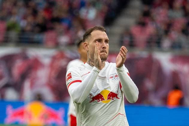 Germany, Football, 1 Bundesliga, Matchday 9, 2025 2026, RB Leipzig VfB Stuttgart on 01 11 in Leipzig Red Bull Arena David Raum RB Leipzig 22 Copyright: xSvenxHeidmannx
