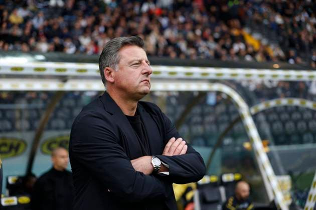 Udinese Calcio v Atalanta BC - Serie A Udinese s head coach Kosta Runjaic is present during the 2026 Italian Serie A ENILIVE 2025 26 football match between Udinese and Atalanta at Bluenergy Stadium in Udine, Italy, on November 1, 2025. Udine Friuli Venezia Giulia Italy  Copyright: xMattiaxRadonix originalFilename:radoni-italians251101_npVFs.jpg
