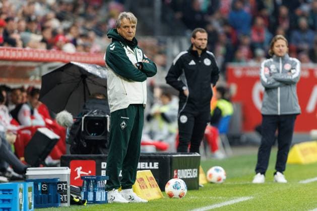 Horst Steffen Coach SV Werder Bremen on the touchline, FSV Mainz 05 vs SV Werder Bremen, Football, 1 Bundesliga, 9 Matchday, Season 2025 2026, 01 11 2025 DFB regulations prohibit any use of photographs as image sequences and or quasi video FSV Mainz 05 vs SV Werder Bremen, Football, 1 Bundesliga, 9 Matchday, Season 2025 2026, 01 11 2025 Copyright: xEibner-Pressefoto AlexanderxNeisx EP_ANS