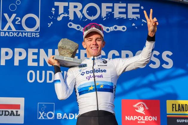 X²O Badkamers Trofee Koppenbergcross OUDENAARDE, BELGIUM - NOVEMBER 01 : Nys Thibau (BEL) of Baloise Glowi Lions on the podium during the X²O Badkamers Trofee Koppenbergcross pictured on November 01, 2025 in Oudenaarde, Belgium, 01 11 2025 Oudenaarde Belgium  Copyright: xGbax