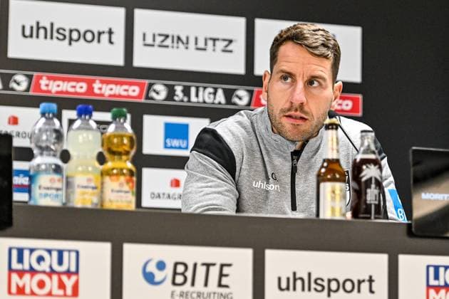 GER, 3 Liga, SSV Ulm 1846 vs VfB Stuttgart II 01 11 2025, Donaustadion, Ulm, GER, 3 Liga, SSV Ulm 1846 vs VfB Stuttgart II, in the picture Moritz Glasbrenner SSV Ulm , Press conference after the match nordphotoxGmbHx xHafner nph00200