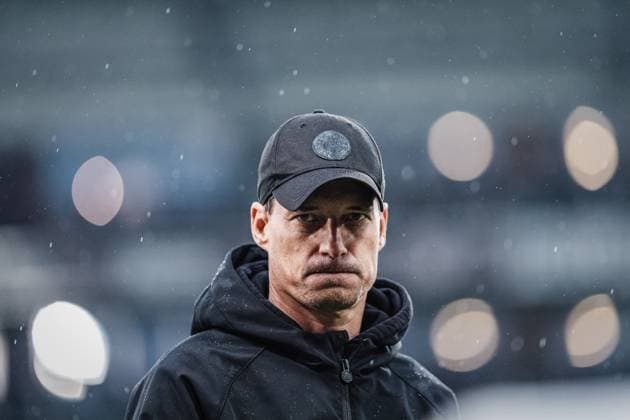 Soccer Men Season 2025 2026 Soccer Bundesliga 09 Matchday FC St Pauli vs Borussia Mönchengladbach 01 11 2025 Alexander Blessin Coach, FC St Pauli Hamburg Millerntor Stadion Hamburg Germany